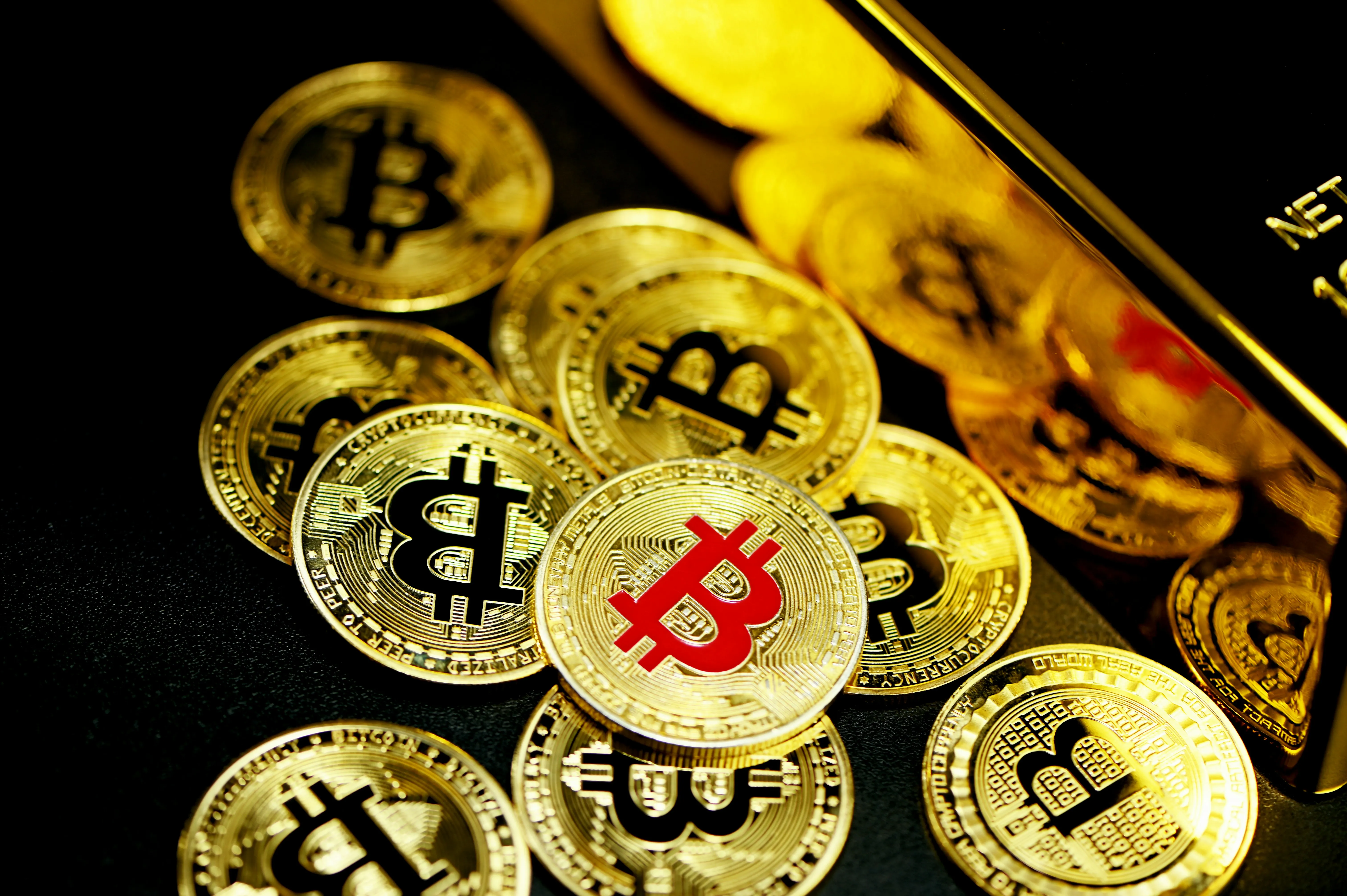 Hoàn trả Đá Gà